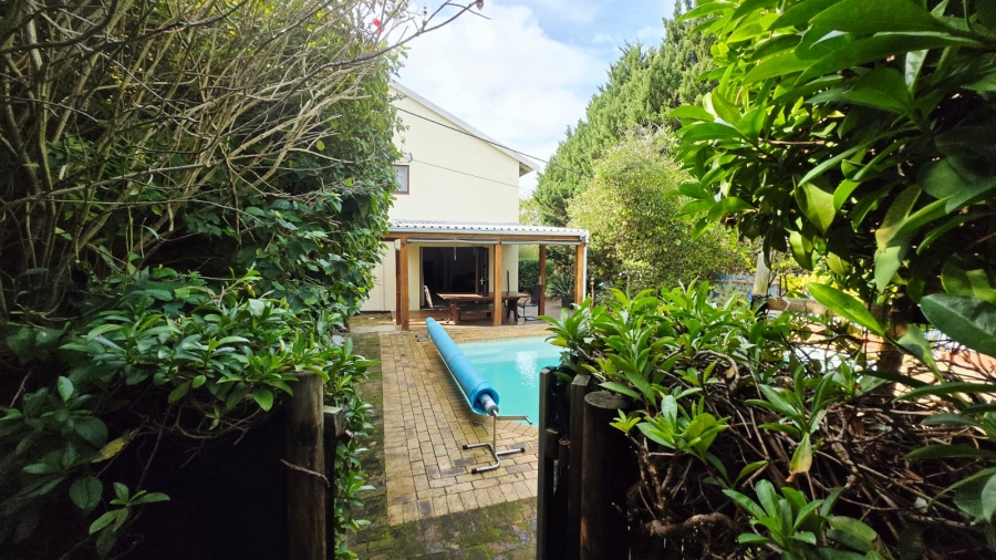 4 Bedroom Property for Sale in Groenvallei Western Cape